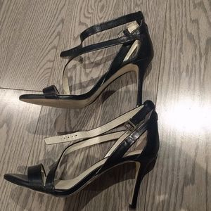 Beautiful genuine leather sandals by BCBGeneration